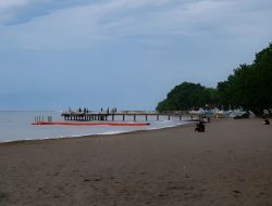 Pantai Lovina: Pesona Hening di Ujung Bali