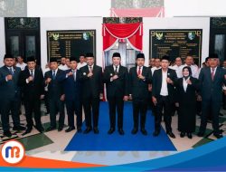 Dorong Profesionalisme BUMD, Komisi II DPRD Sampang Hadiri Pelantikan Direksi PDAM dan PT. GSM