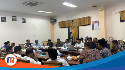 Suasana adiensi Barisan Pemuda Peduli Desa (BPPD) Kecamatan Banyuates bersama DPRD Sampang