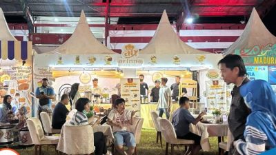 Stan milik Arinna Cafe & Resto dan Arinna Hidayah Bakery