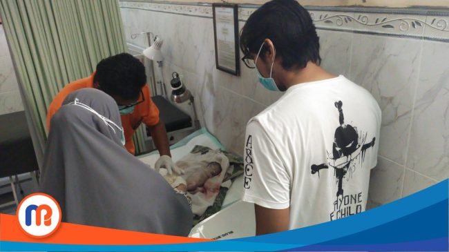 Bayi yang ditemukan berada saat di periksa petugas kesehatan