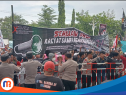Ketua DPRD Sampang Disebut Kabur Saat Aksi Pilkades, Massa Nilai Pengecut dan Pembohong