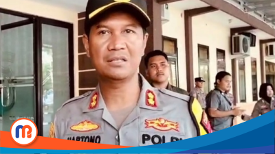 Kapolres Sampang, AKBP Hartono, diwawancara awak media di Mapolres setempat