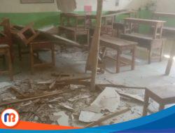 Ruang Kelas SDN Bunten Barat 3 Ambruk Saat Jam Belajar, Tak Ada Korban Jiwa