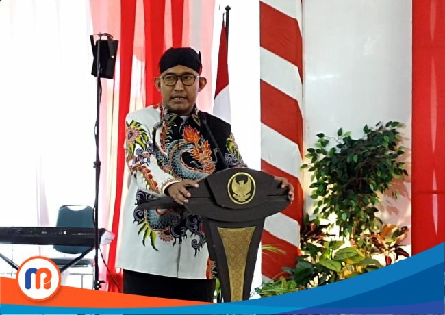 Bupati Sumenep, Achmad Fauzi Wongsojudo saat memberikan sambutan di pendopo setempat
