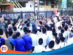 Boikot Trans7 Menggema! Ratusan Santri Madura Kepung The Trans Icon di Surabaya