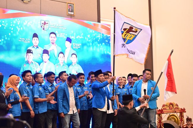 PELANTIKAN: 55 pengurus Baru DPD KNPI Pamekasan dilantik