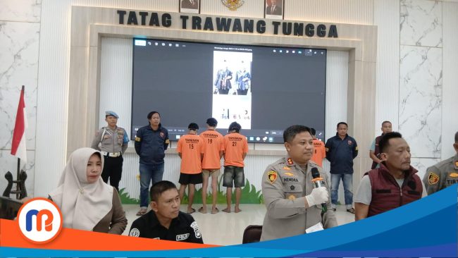 Kapolres Pamekasan, AKBP Hendra Eko Triyulianto, saat memimpin konfrensi pres