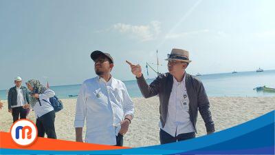 Bupati Sumenep, Achmad Fauzi Wongsojudo saat mengunjungi Pulau Gili Labak pada beberapa waktu lalu