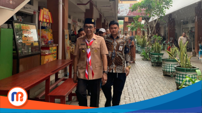 Sidak Pasar Kolpajung, Bupati Pamekasan Imbau Pedagang Tak Berjualan di Area Terlarang