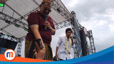 Disambut Ribuan Warga, Kepulangan Valen Akbar di Pamekasan Diwarnai Konser dan Donasi untuk Korban Bencana