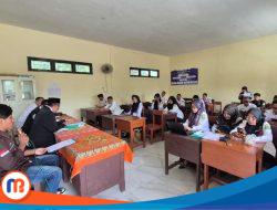 Menuju Olimpiade Matematika Se-Madura, HMP Matriks Sambangi Sekolah Dasar di Dasuk