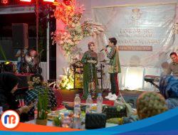 Valen–Mila DA7 Hipnotis Pengunjung Arinna Cafe & Resto Sumenep