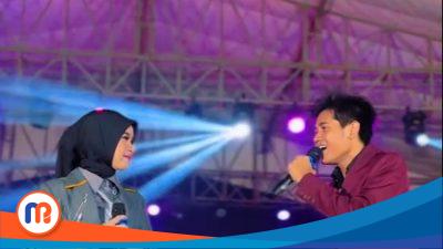 Konser amal kemanusiaan yang menghadirkan juara Dangdut Akademi, Valen dan Mila