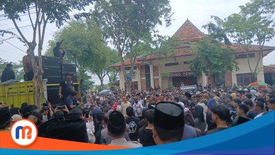 FPBM Desak Penertiban LSM Tak Berizin dan Penurunan Cukai, Aksi Ribuan Massa Berkah bagi PKL