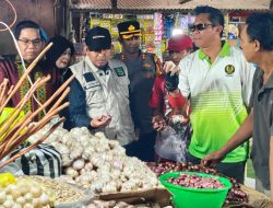 Jelang Ramadan, Bupati Achmad Fauzi Sidak Pasar Anom Pantau Harga Sembako