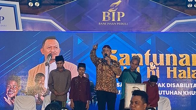 Founder B.I.P Ali zainal Abidin Bersama anak disabilitas dan berkebutuhan khusus