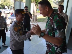 Kapolres Sampang Perkuat Sinergi TNI-Polri Lewat Kunjungan ke Makodim 0828
