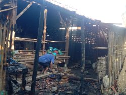Dapur Hangus, Harapan Tersisa: Kisah Pasutri Lansia di Sampang Menanti Uluran Tangan