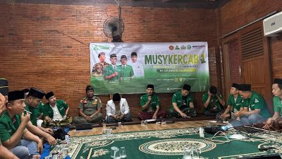 Penguru Cabang GP Ansor Kabupaten Sampang saat menggelar Muskercab ke-1 di Villa Dewi, Pacet, Mojokerto